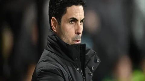 新疆男篮换帅：刘炜卸任，姜正秀接任引发热议