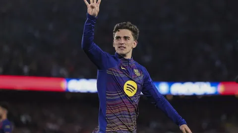 凯恩梅开二度，拜仁1-2击败法兰克福挺进欧冠